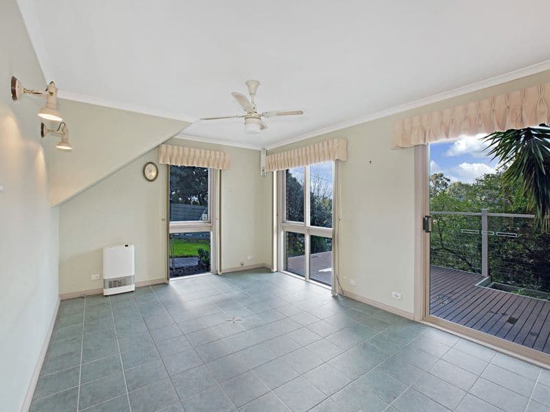 13 Hut Street, WHITTLESEA VIC 3757, Whittlesea - Thumbnail 4