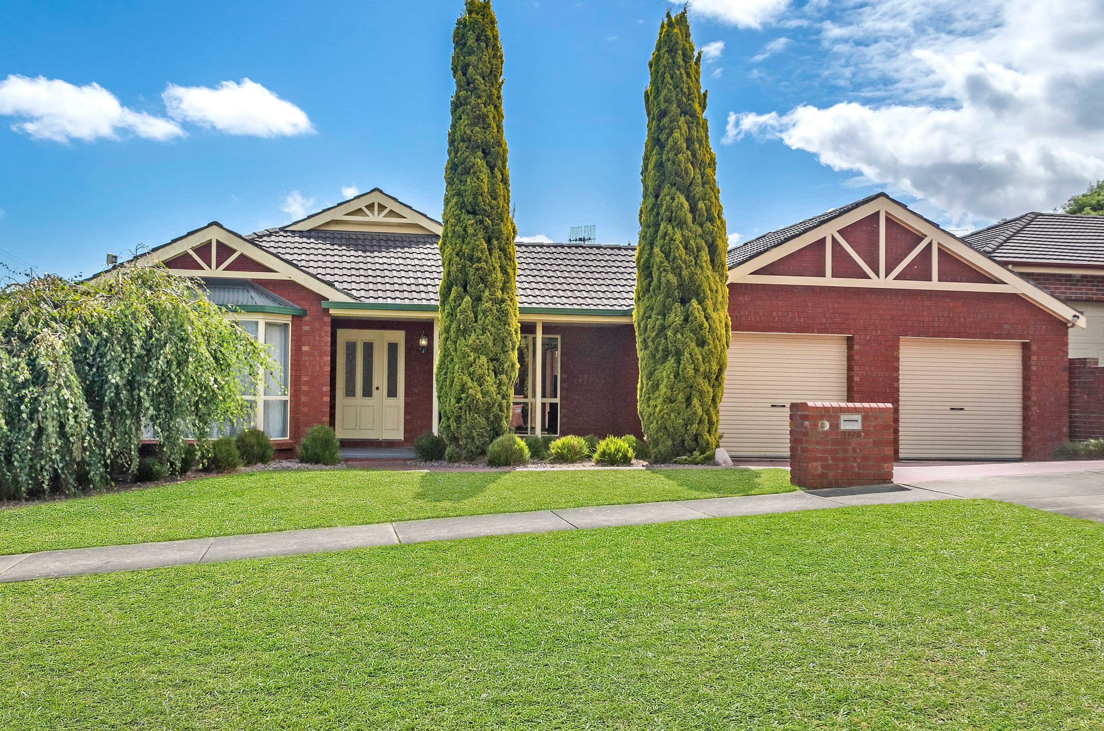 127 Mortlake Road, Warrnambool VIC 3280, Warrnambool - Image 1