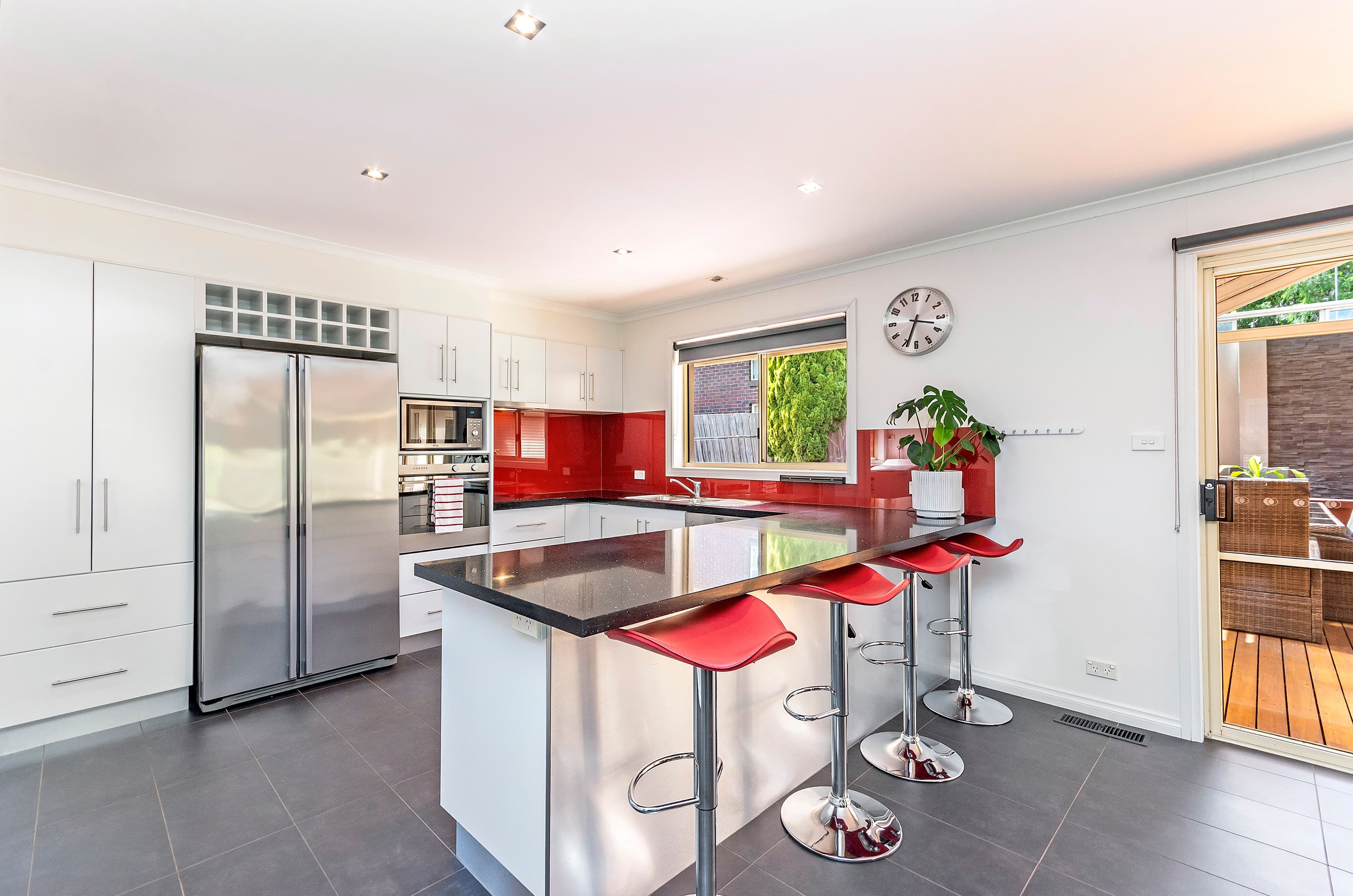 127 Mortlake Road, Warrnambool VIC 3280, Warrnambool - Thumbnail 3