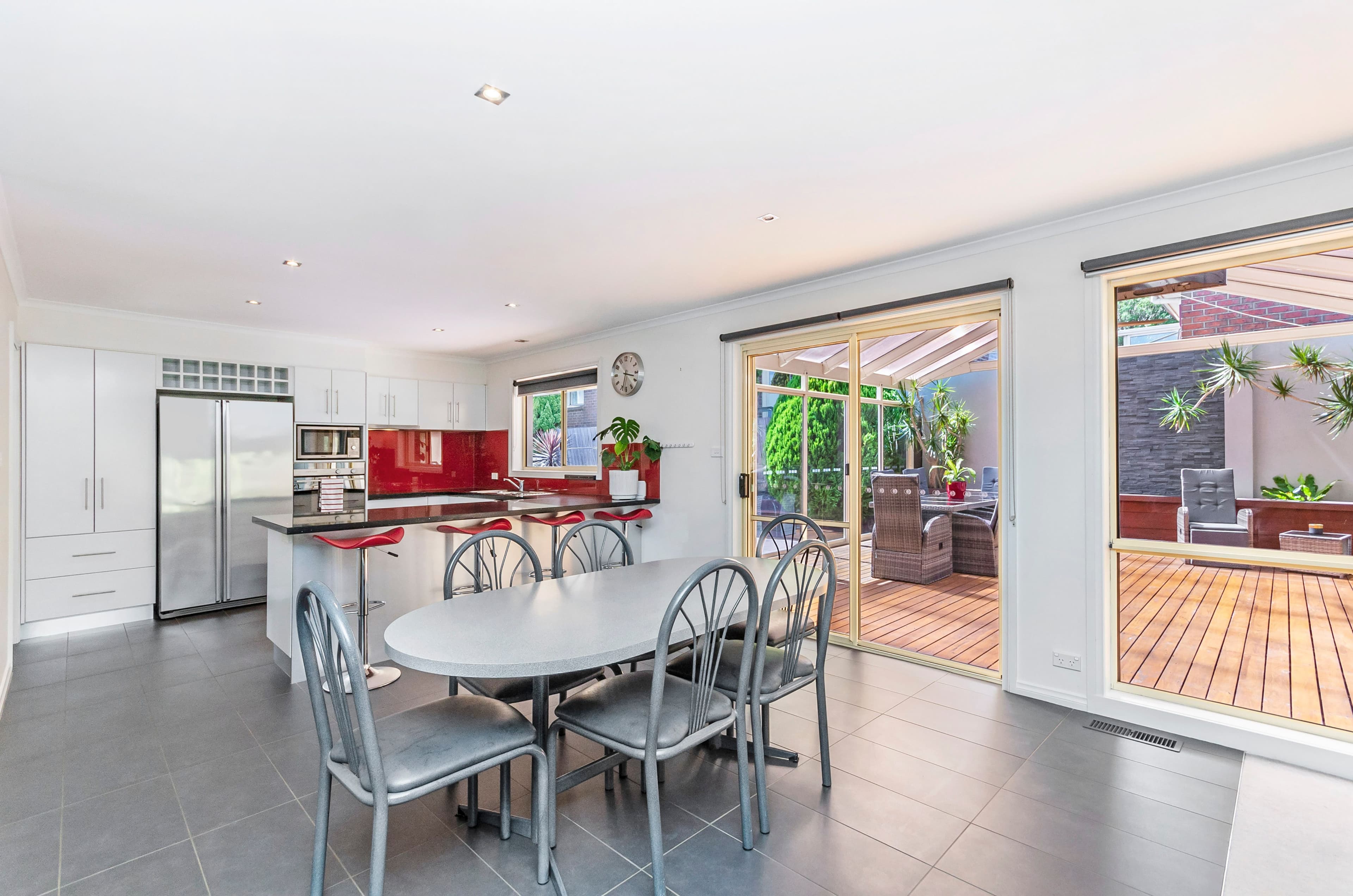 127 Mortlake Road, Warrnambool VIC 3280, Warrnambool - Thumbnail 4