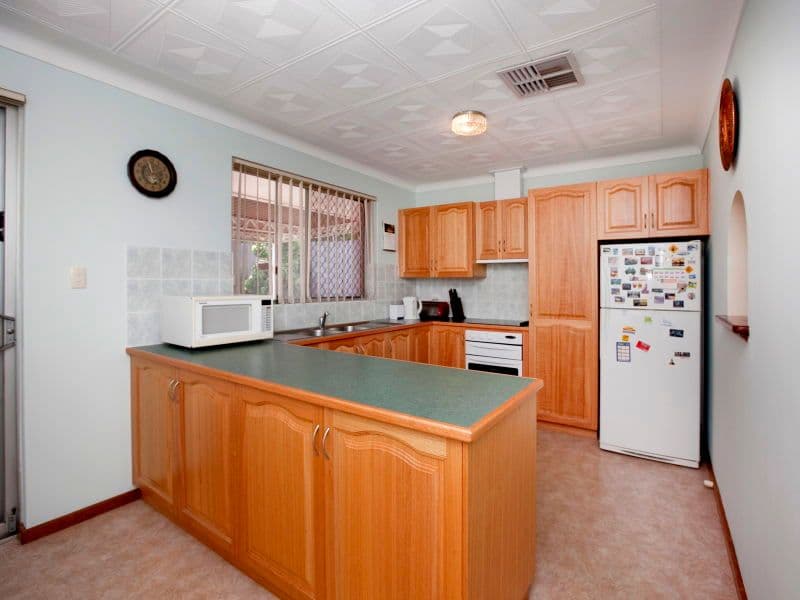 3 Broomhall Way, Noranda WA 6062, Noranda - Thumbnail 8