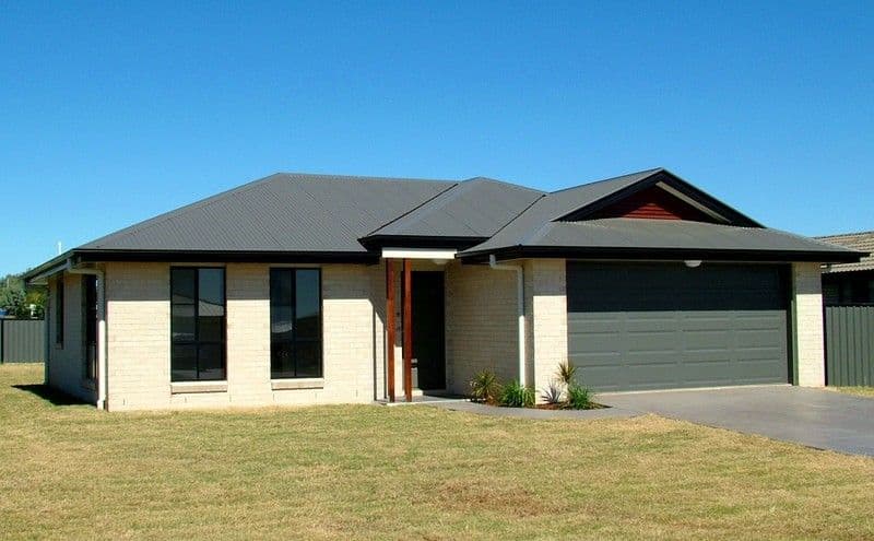 11 Jacquelyn Court, OAKEY QLD 4401, Oakey - Image 1