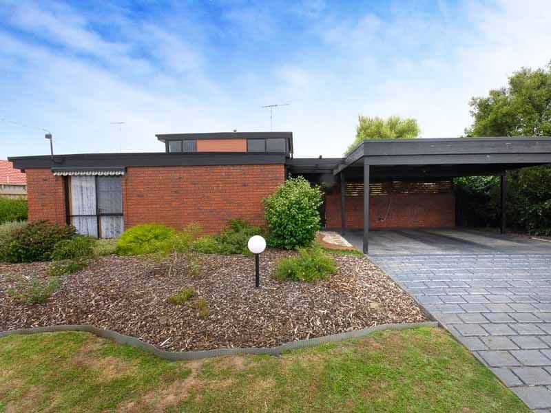 4 Mulholland Crescent, GROVEDALE VIC 3216, Grovedale - Image 1