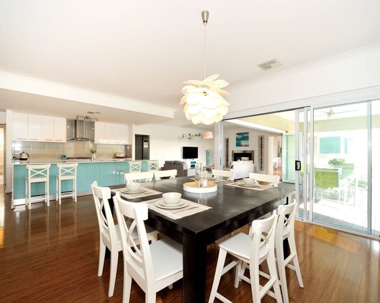11 Flagstaff Crest, Secret Harbour WA 6173, Secret Harbour - Thumbnail 2