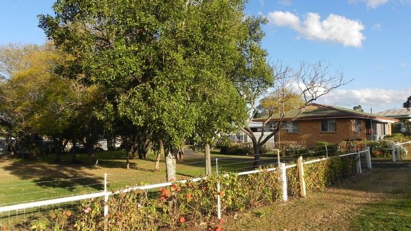 6 Steele, PITTSWORTH QLD 4356, Pittsworth - Thumbnail 2