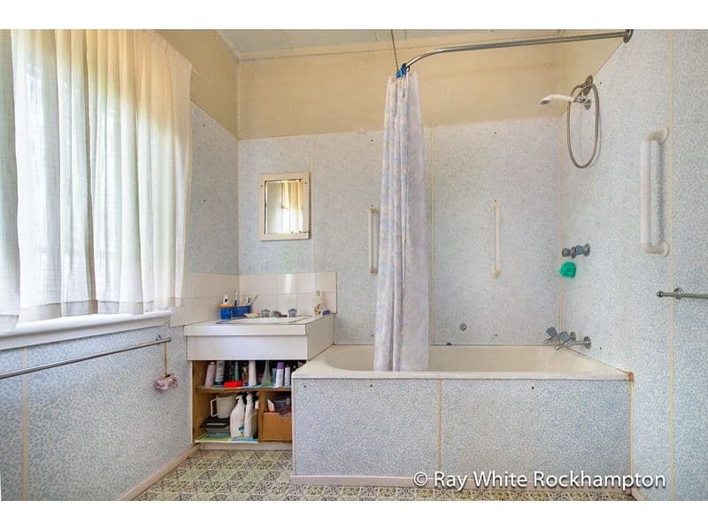 14 Lavarack Street, The Range QLD 4700, The Range - Thumbnail 8