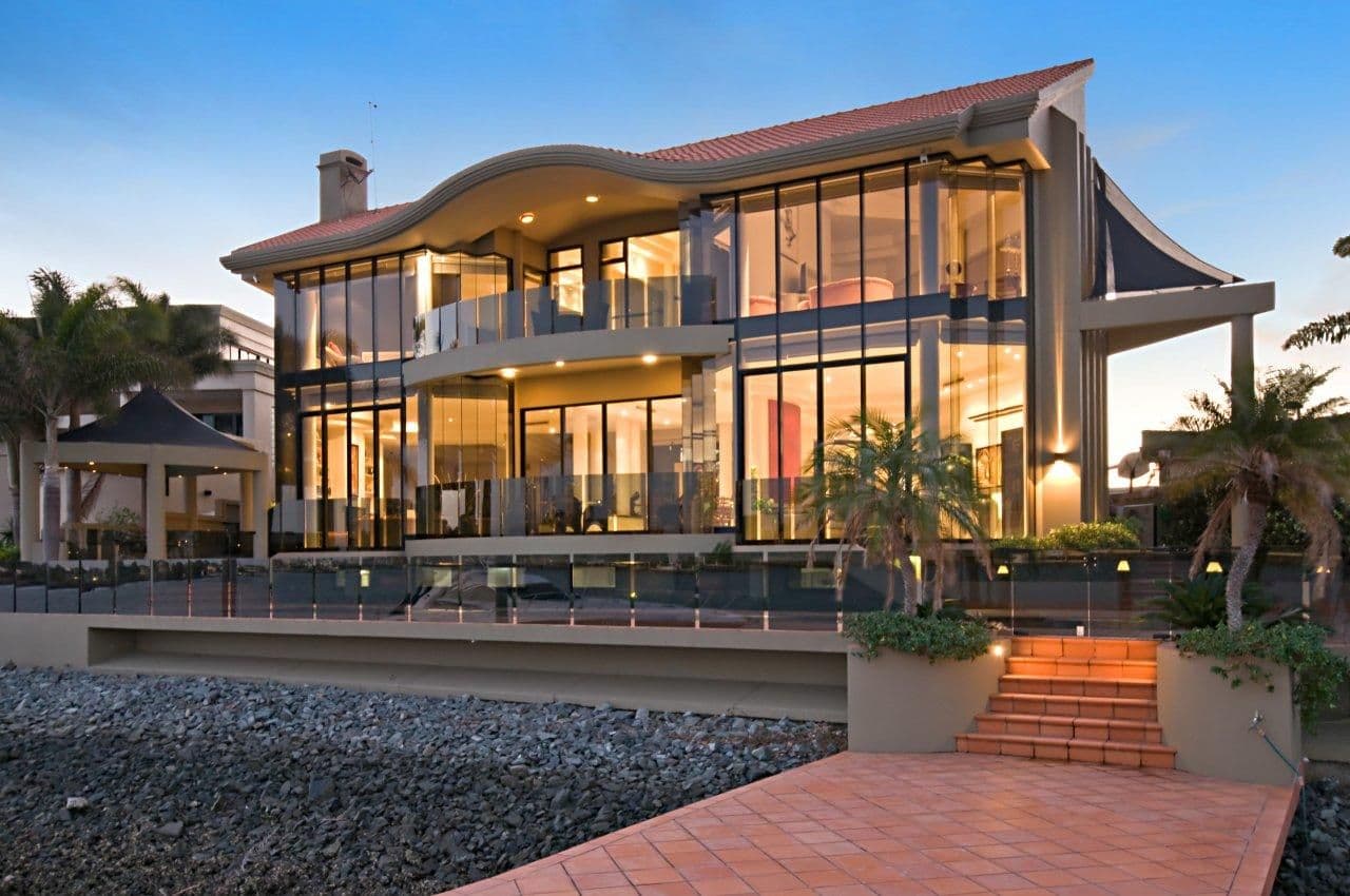 2 Wildash Street, SOUTHPORT QLD 4215, Southport - Thumbnail 2