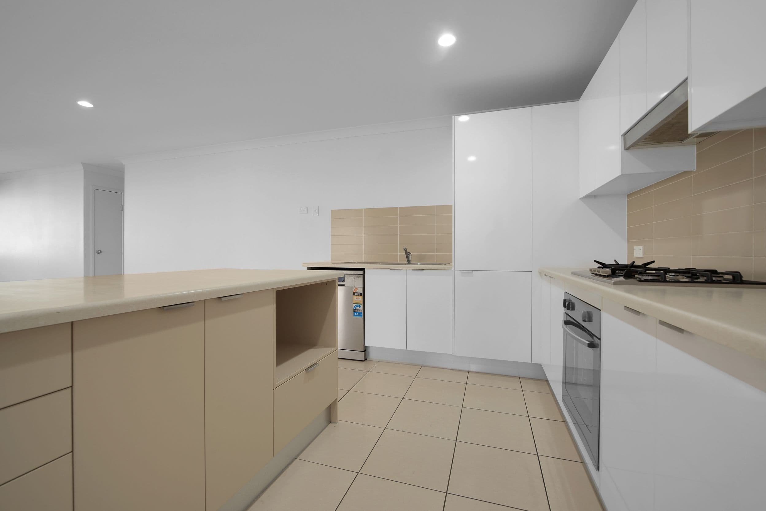 52 Broadwater Place, New Auckland QLD 4680, New Auckland - Thumbnail 6