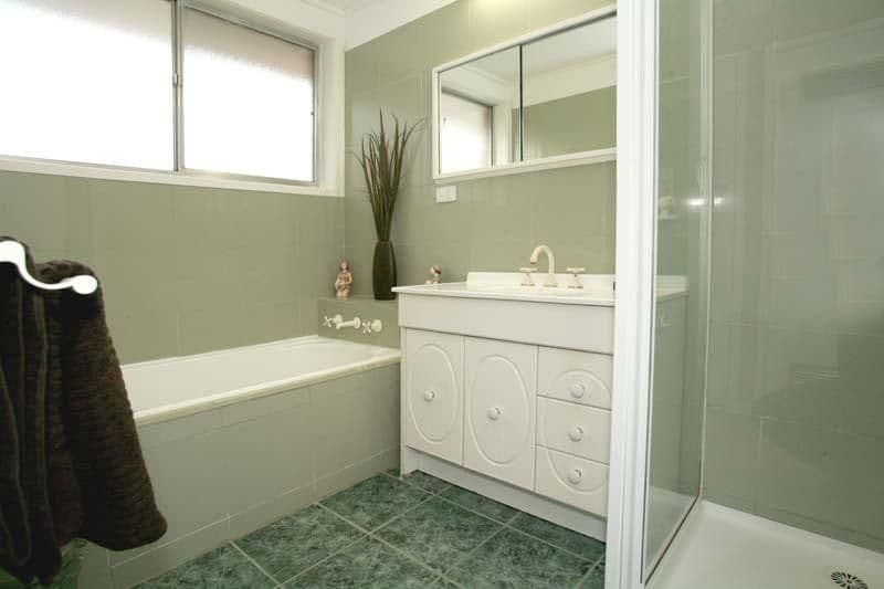 6 Tamala Avenue, NOTTING HILL VIC 3168, Notting Hill - Thumbnail 8