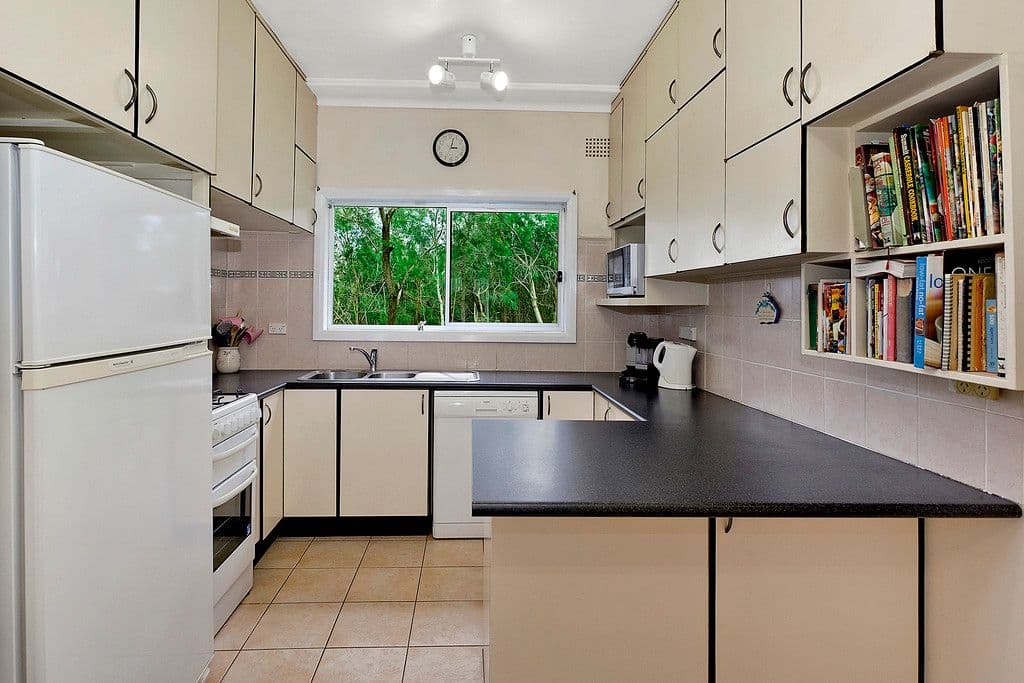 27 Bridgeview Crescent, FORESTVILLE NSW 2087, Forestville - Thumbnail 6