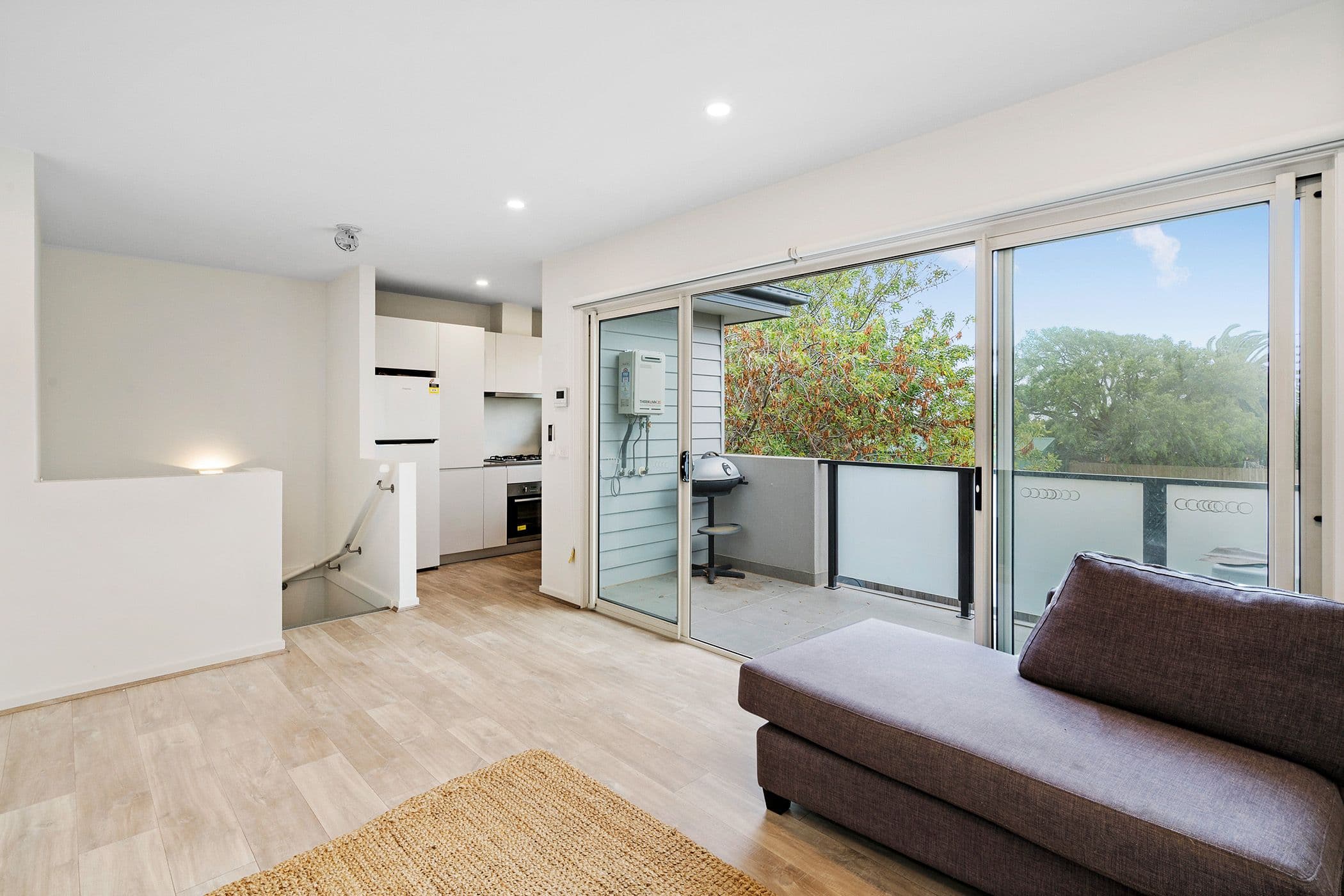 81 Barkly Street, Mordialloc VIC 3195, Mordialloc - Thumbnail 2