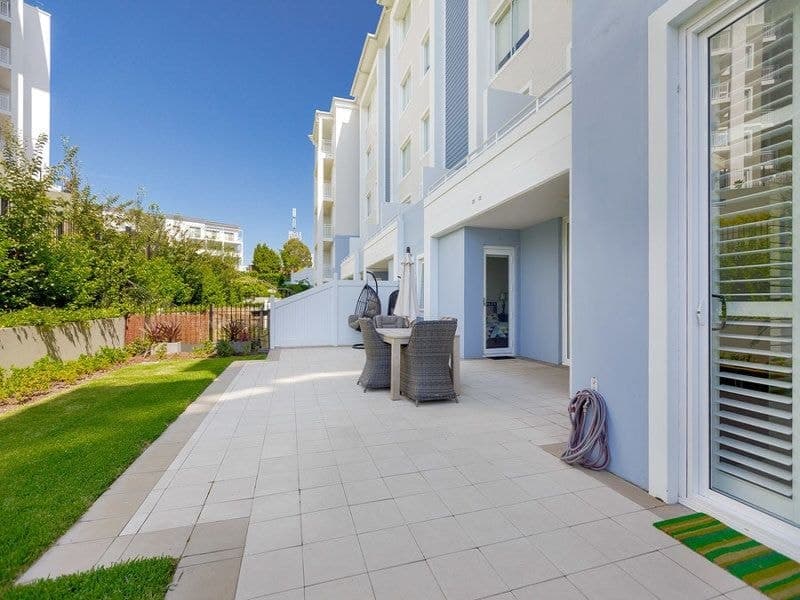 105/68 Peninsula Drive, Breakfast Point - Thumbnail 2