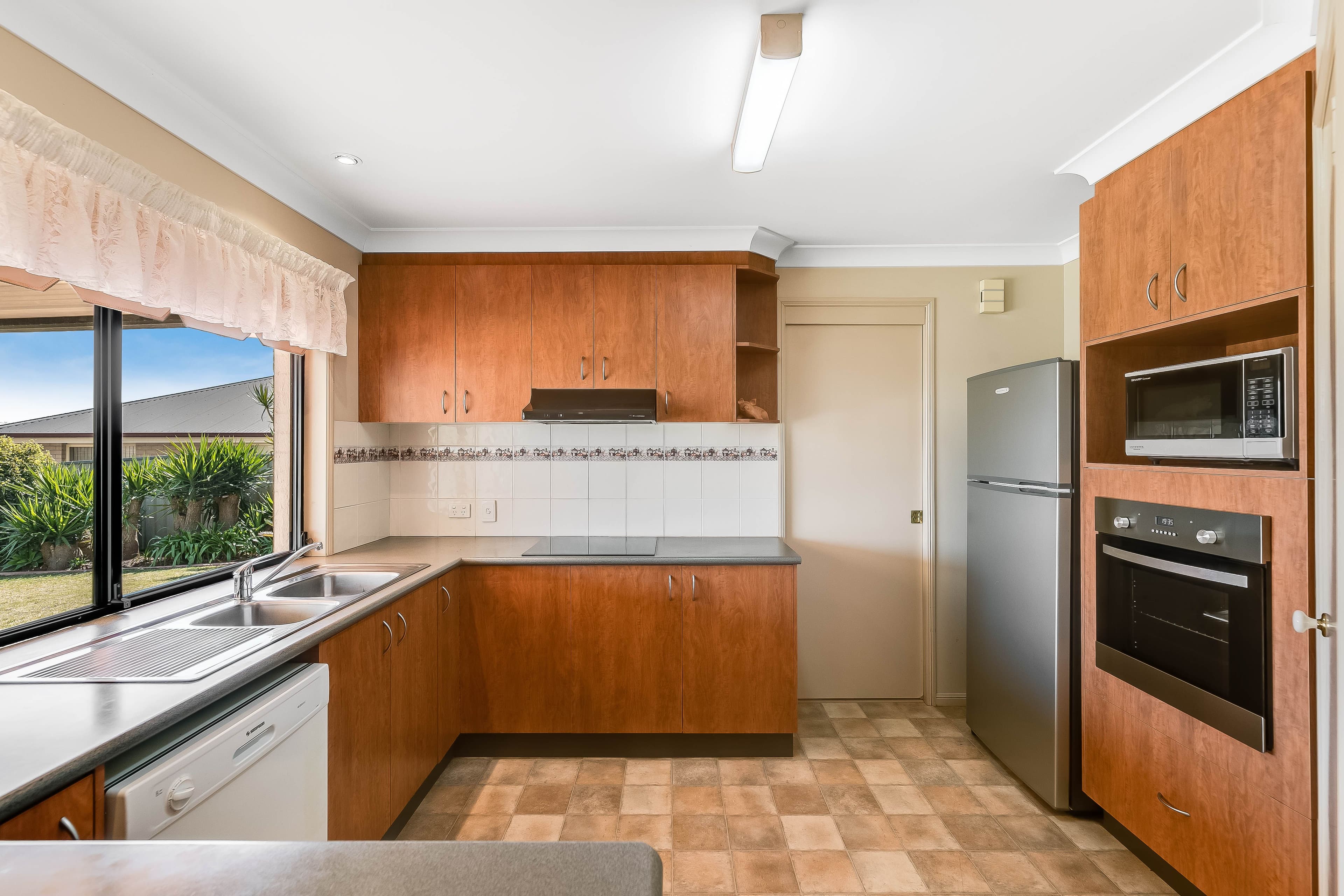535 Hume Street, Kearneys Spring QLD 4350, Kearneys Spring - Thumbnail 4