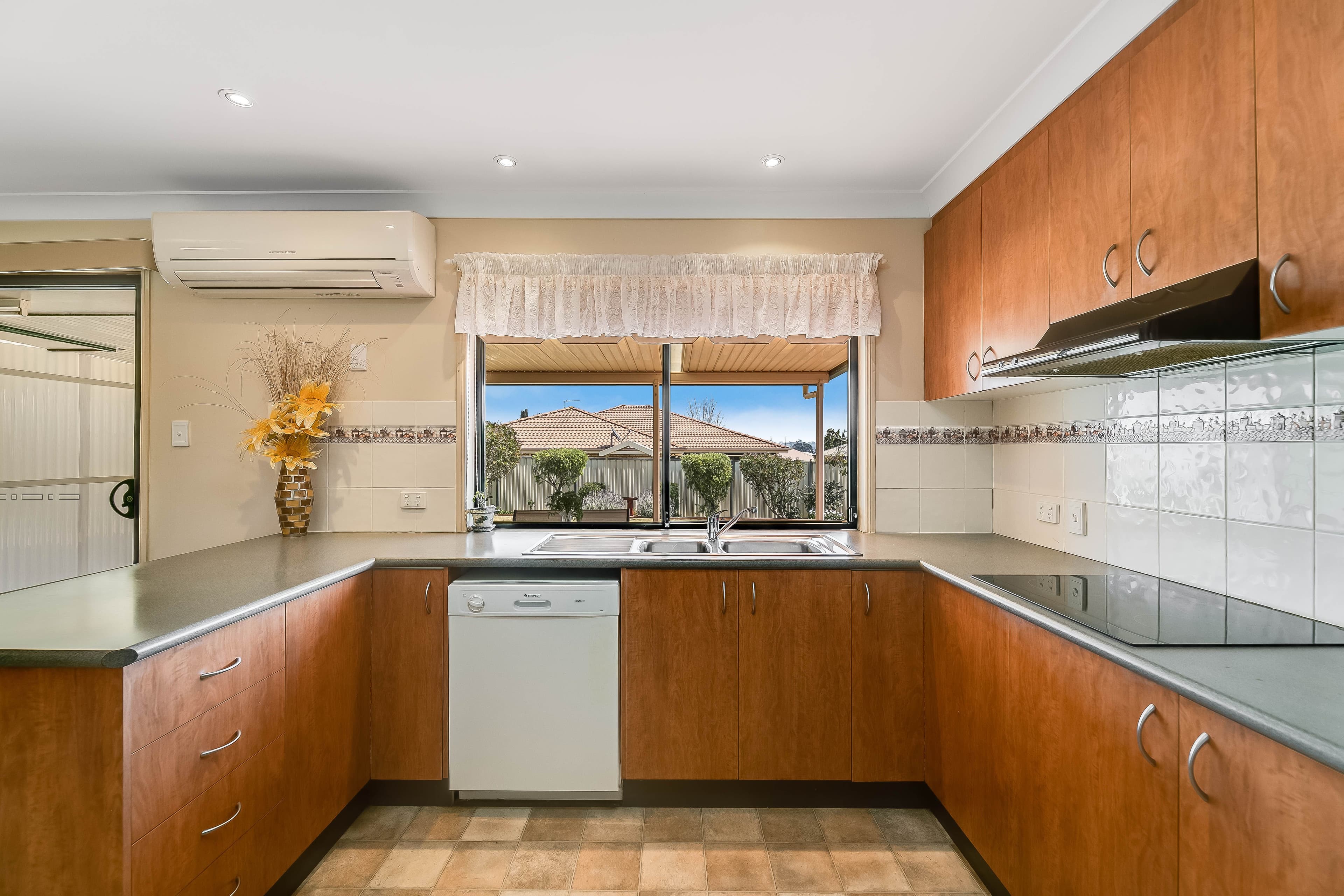 535 Hume Street, Kearneys Spring QLD 4350, Kearneys Spring - Thumbnail 5