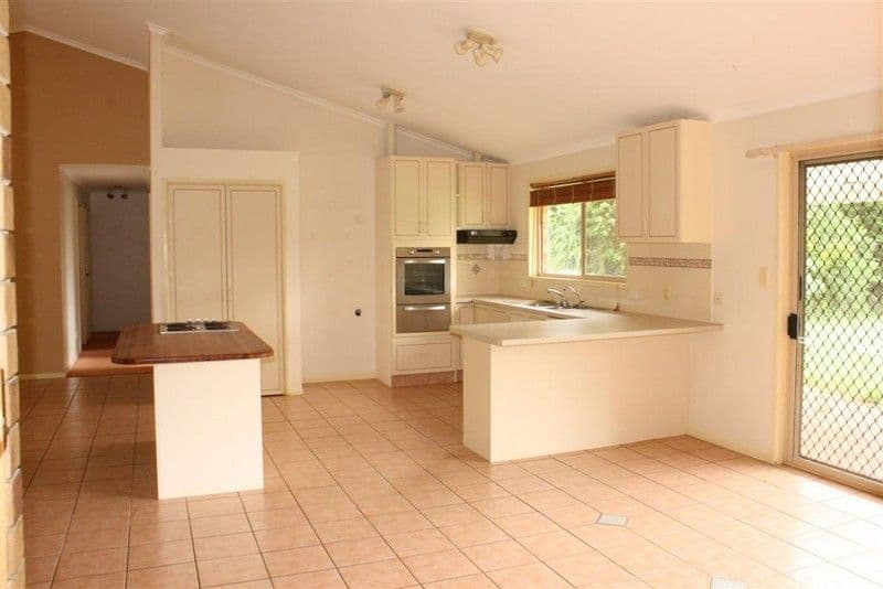54 Siganto Drive, MOUNT TAMBORINE QLD 4272, Tamborine Mountain - Thumbnail 3