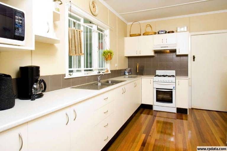 15 Judith Street, ASHGROVE QLD 4060, Ashgrove - Thumbnail 2