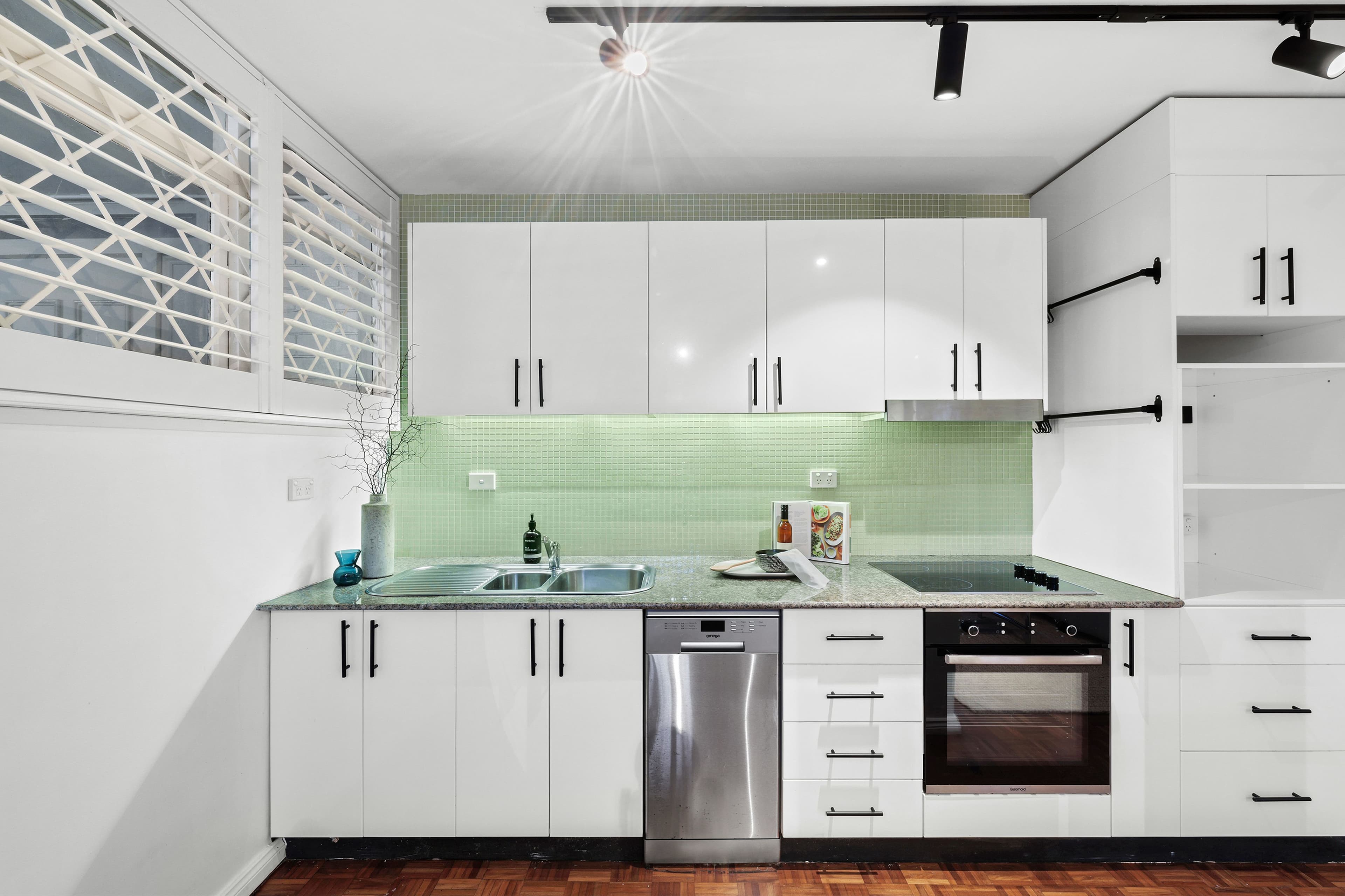 60 Brocks Lane, Newtown NSW 2042, Newtown - Thumbnail 4