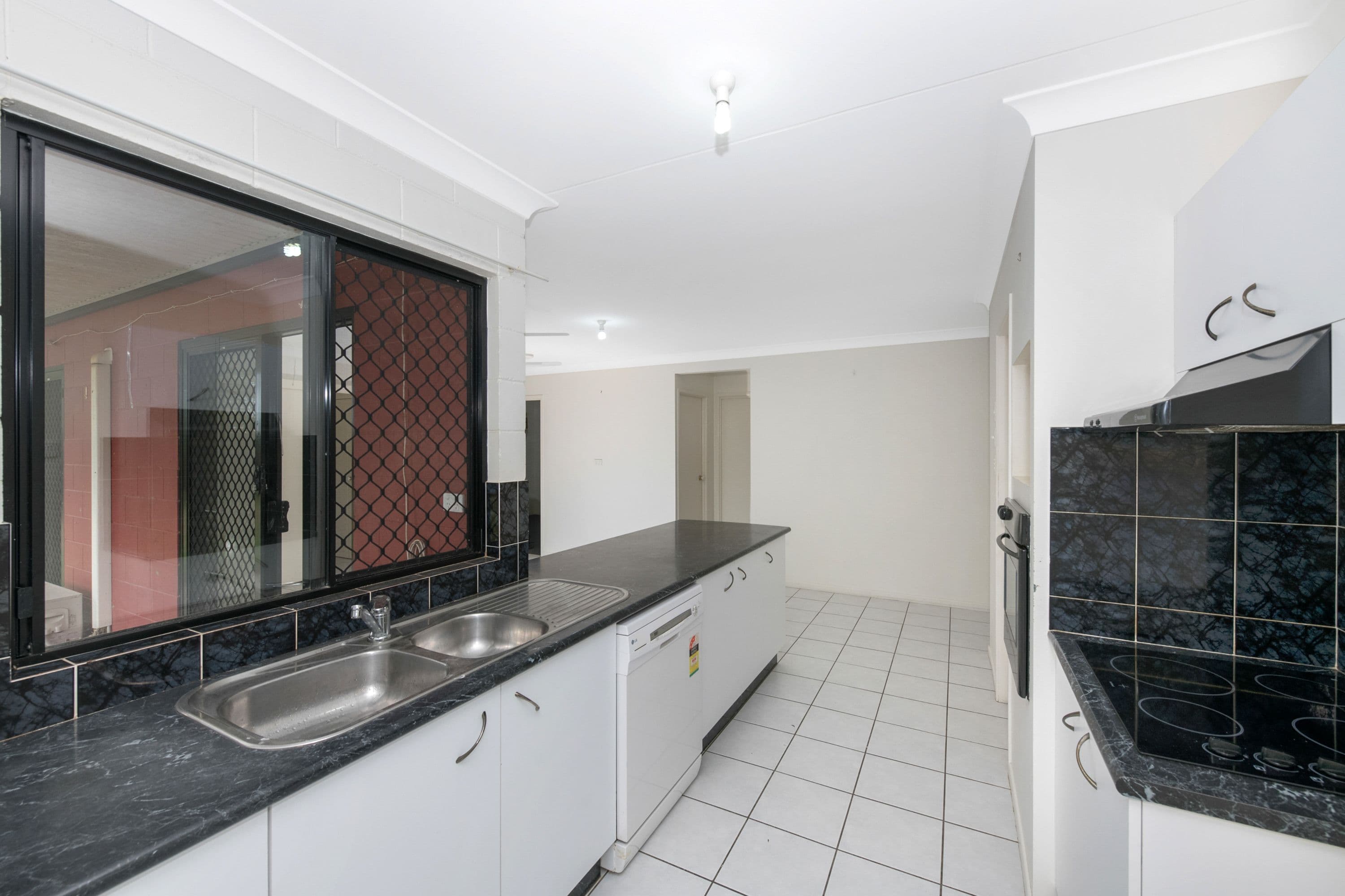 7 Nightingale Court, Condon QLD 4815, Condon - Thumbnail 3