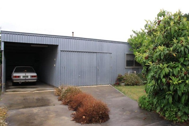 5 Rankin Avenue, BENDIGO VIC 3550, Bendigo - Thumbnail 2