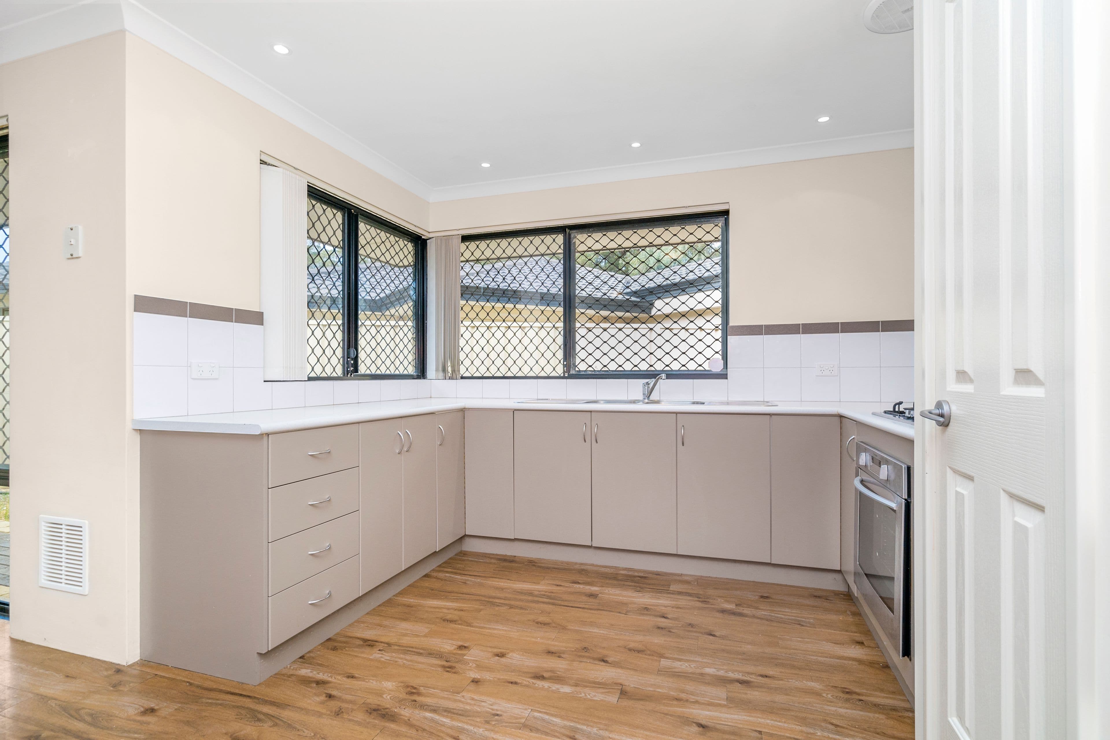 2 Lawley Street, Spalding WA 6530, Spalding - Thumbnail 2