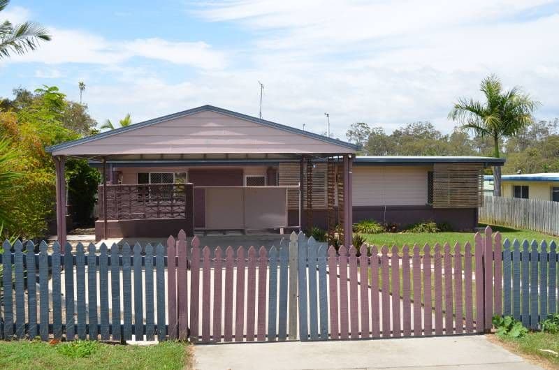 10 Allunga Drive, GLADSTONE QLD 4680, Gladstone - Thumbnail 2
