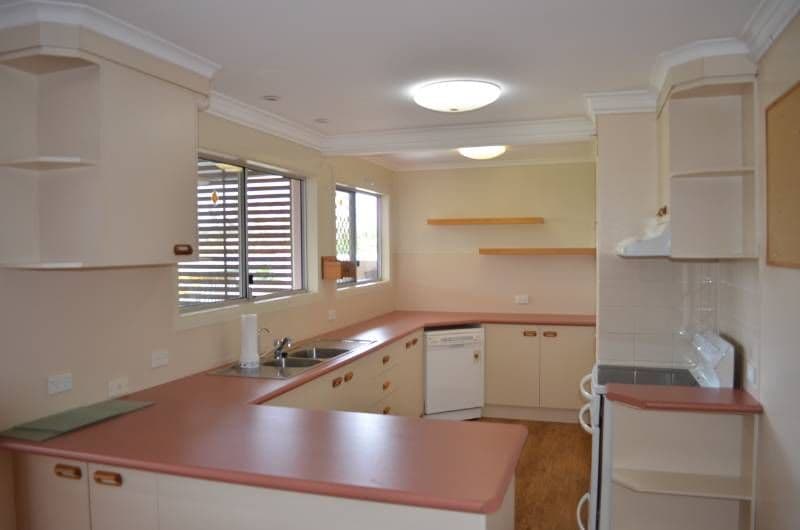 10 Allunga Drive, GLADSTONE QLD 4680, Gladstone - Thumbnail 4