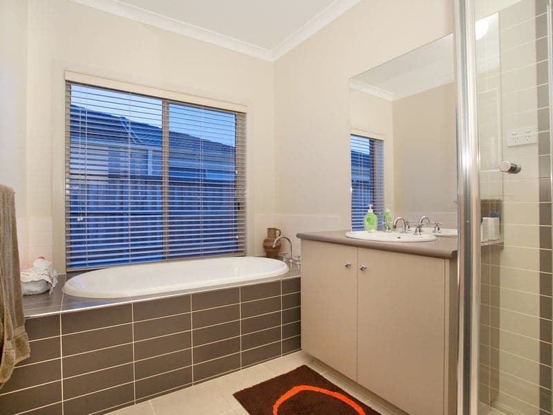 15 Parkedge Circuit, ROSEBUD VIC 3939, Rosebud - Thumbnail 6