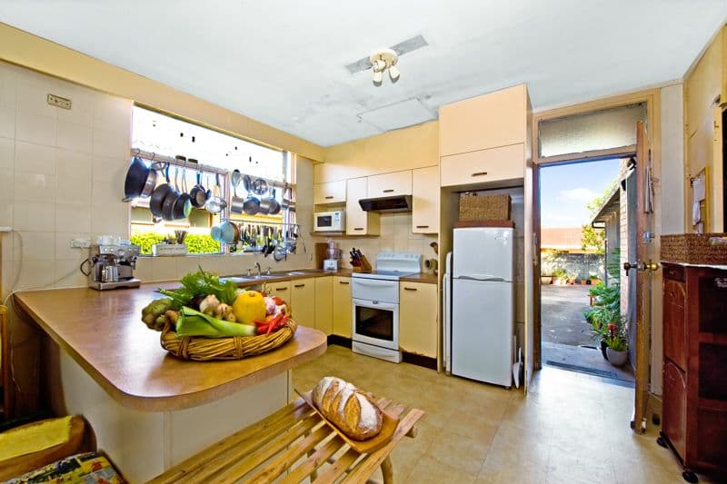 32 Elliott Avenue, EAST RYDE NSW 2113, East Ryde - Thumbnail 2