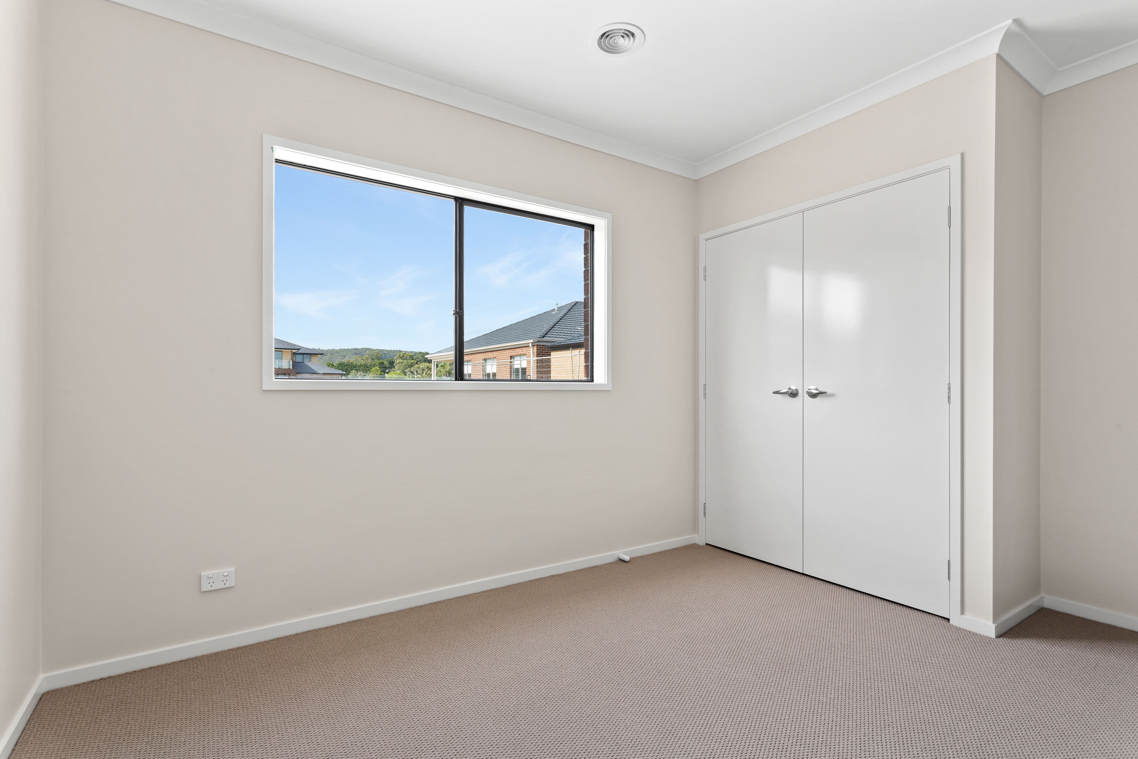 37 Clairwood Avenue, Pakenham VIC 3810, Pakenham - Thumbnail 5
