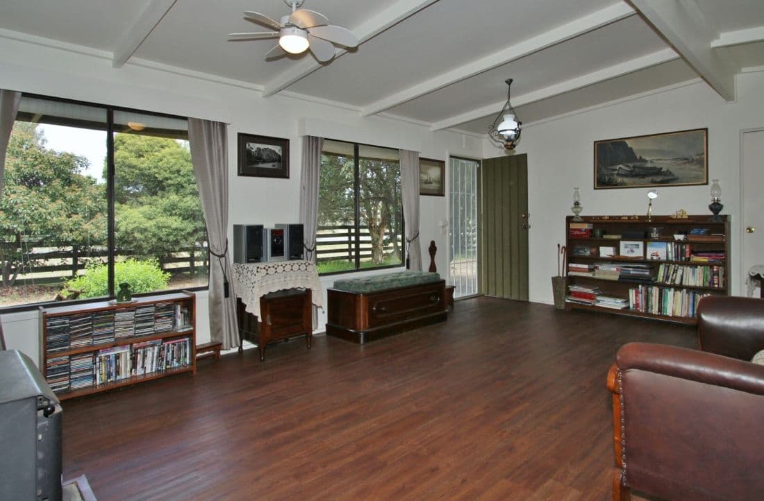 26-28 Beauchamp Street, Heathcote VIC 3523, Heathcote - Thumbnail 2