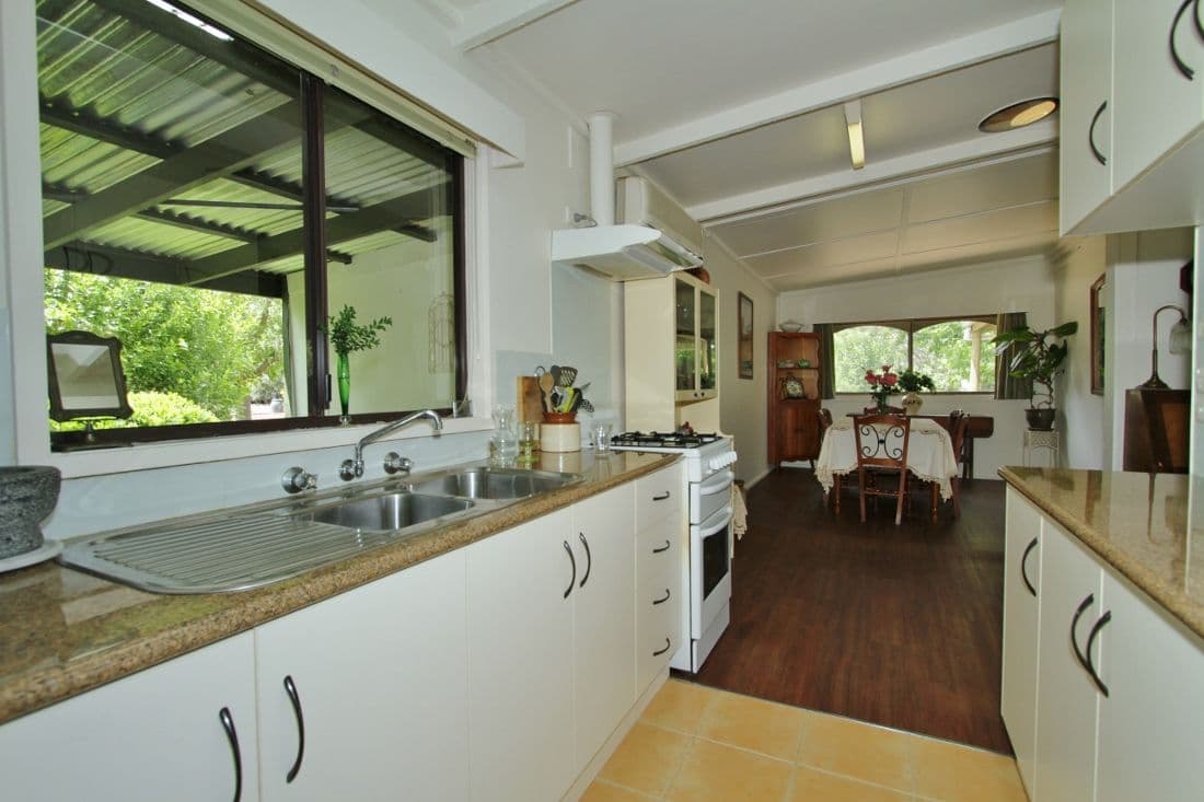 26-28 Beauchamp Street, Heathcote VIC 3523, Heathcote - Thumbnail 3