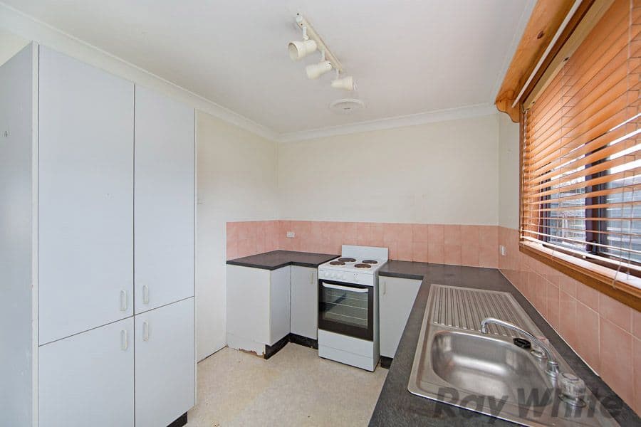 1 Wailele Avenue, Budgewoi NSW 2262, Budgewoi - Thumbnail 2