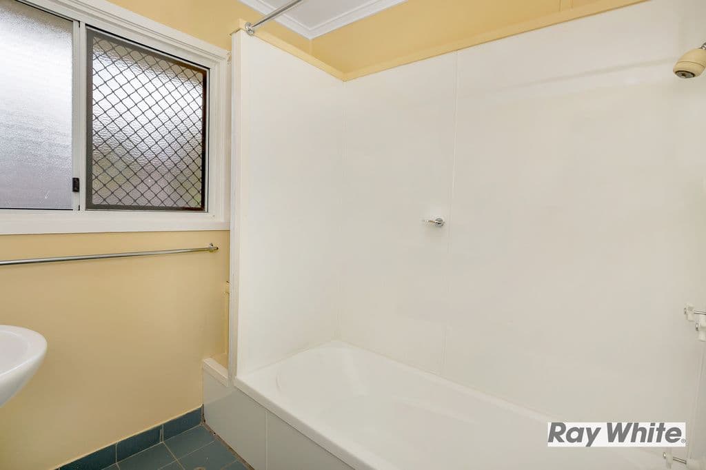 21 Sandpiper Street, INALA QLD 4077, Inala - Thumbnail 5