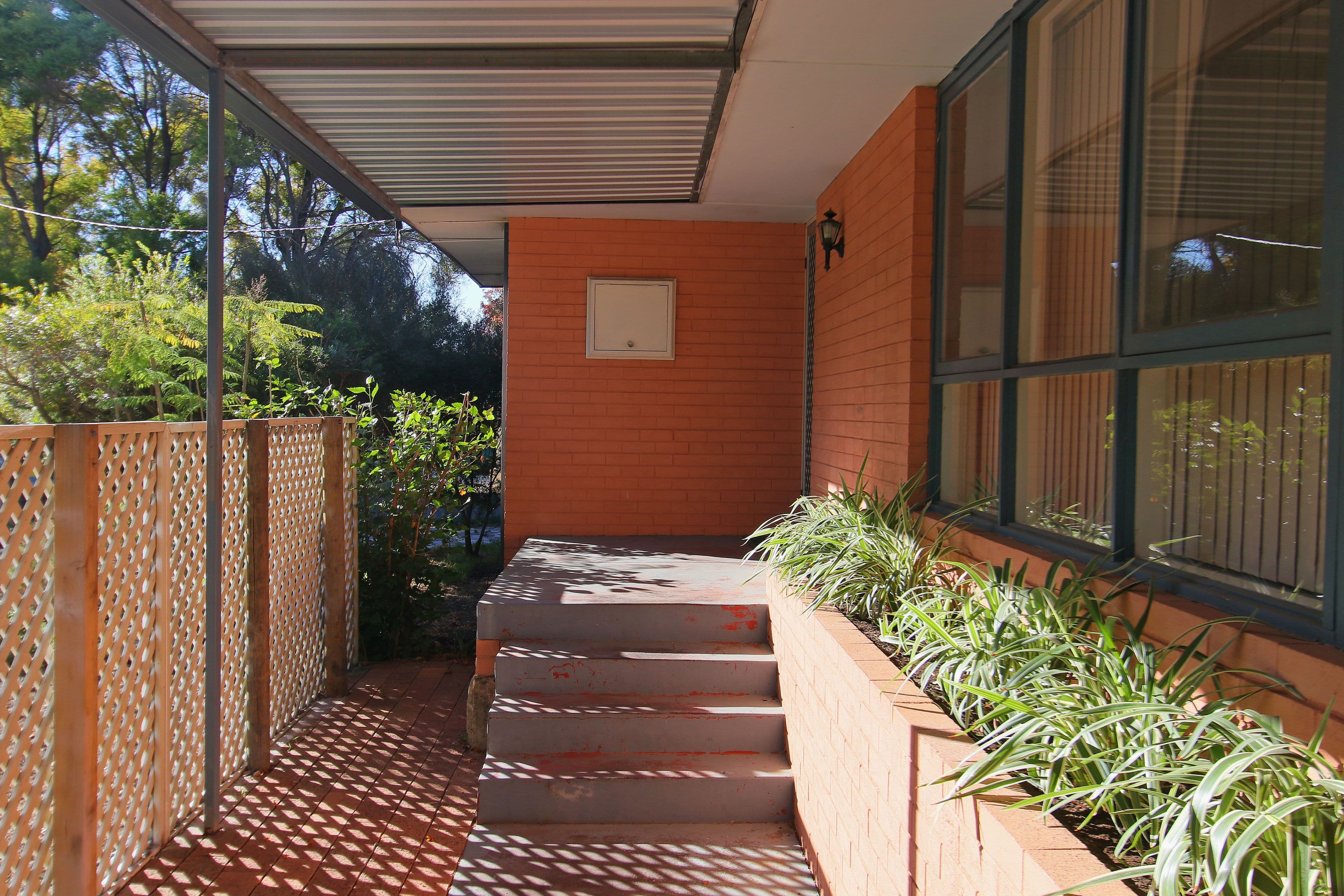 152 Streich Avenue, Kelmscott WA 6111, Kelmscott - Thumbnail 2