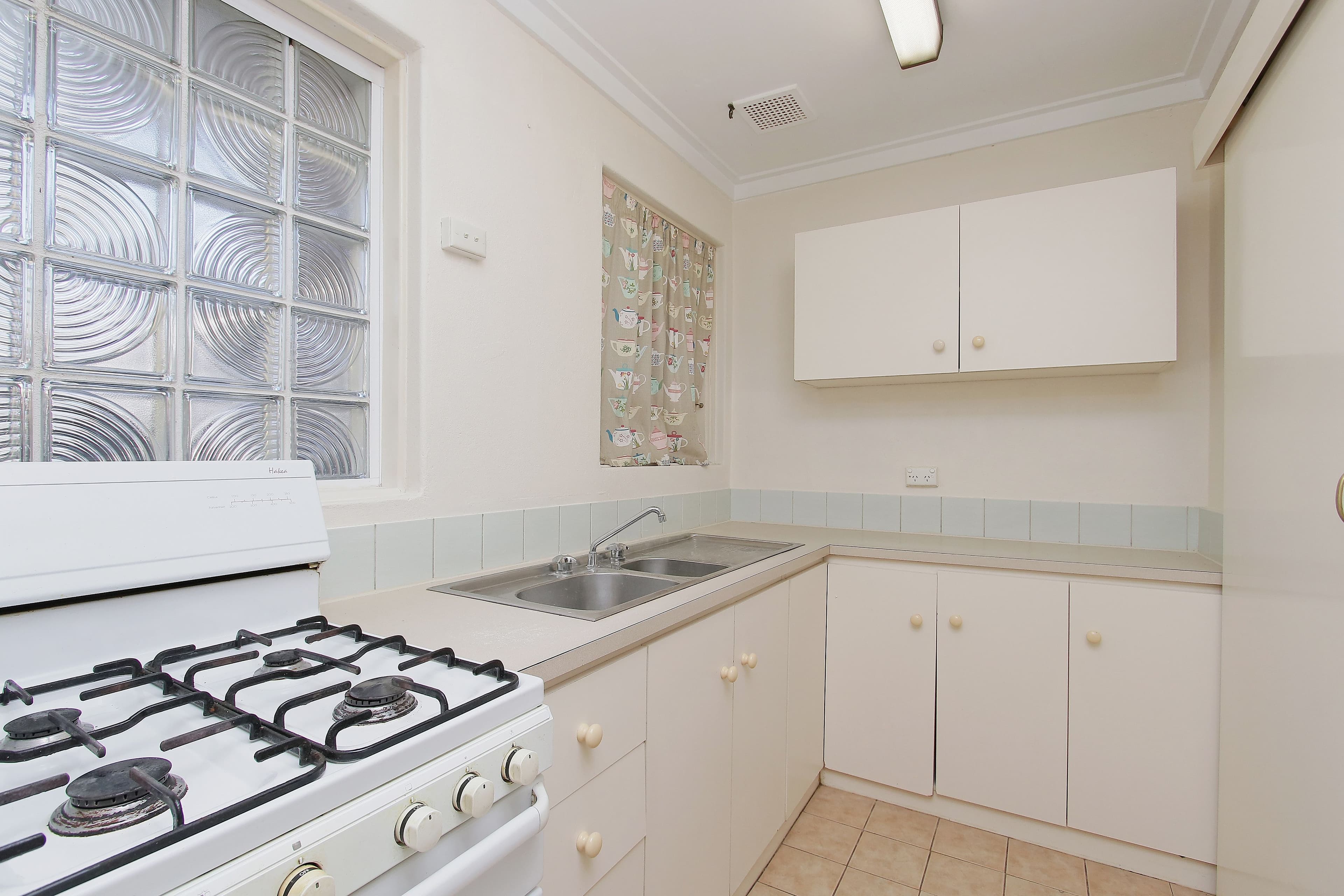 152 Streich Avenue, Kelmscott WA 6111, Kelmscott - Thumbnail 6