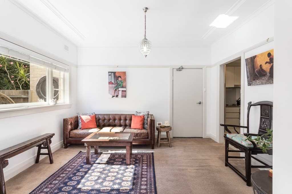 2/7 Spruson Street, Neutral Bay - Thumbnail 2