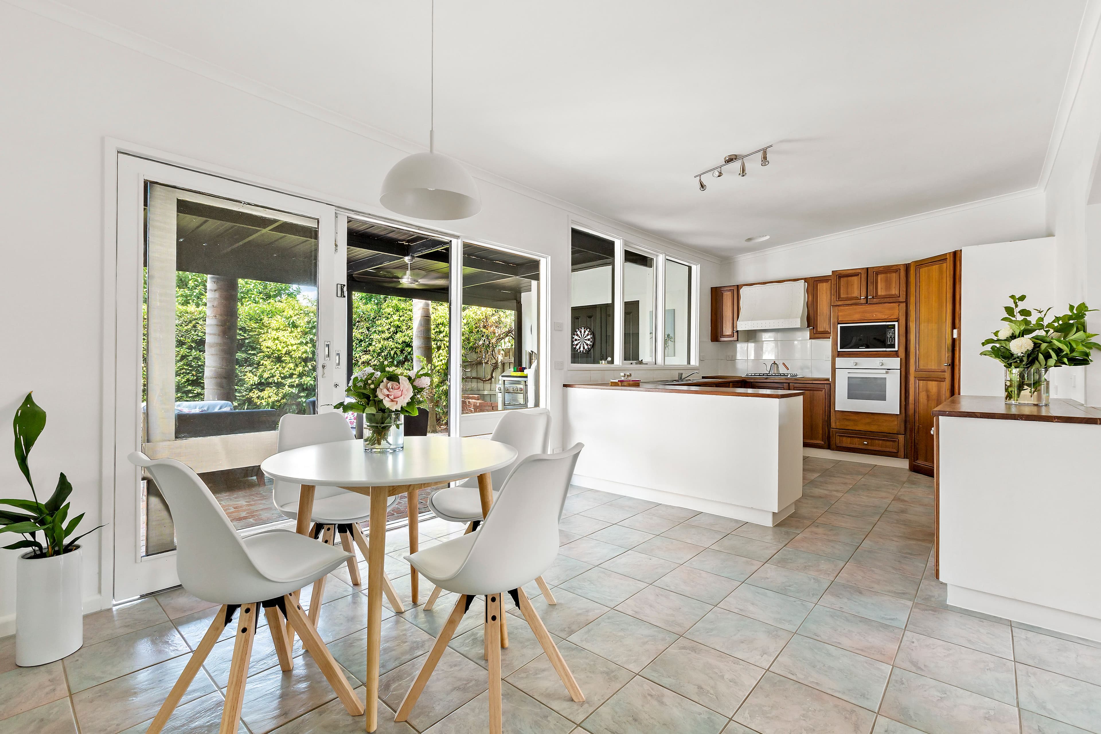 4 Fleetwood Crescent, Frankston South VIC 3199, Frankston South - Thumbnail 6