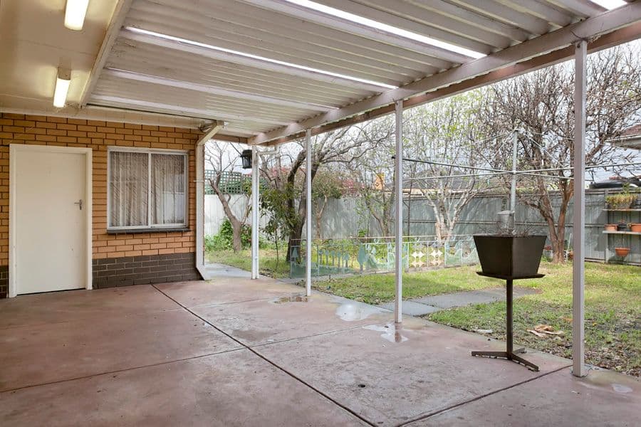 10 Southwold Street, ST ALBANS VIC 3021, St Albans - Thumbnail 7