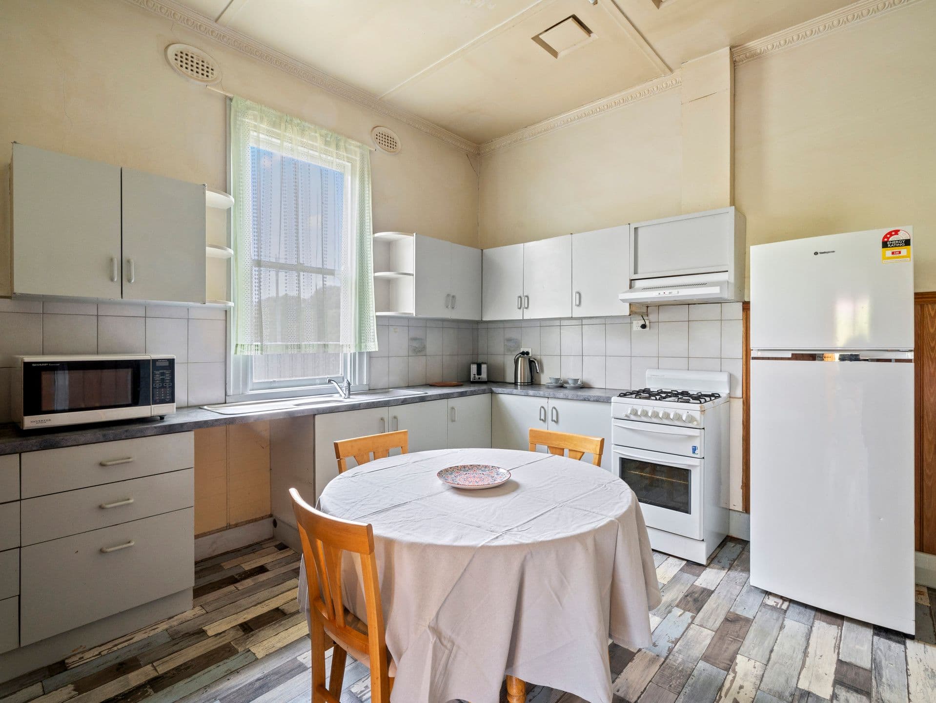 52 Goomalibee Street, Benalla VIC 3672, Benalla - Thumbnail 5