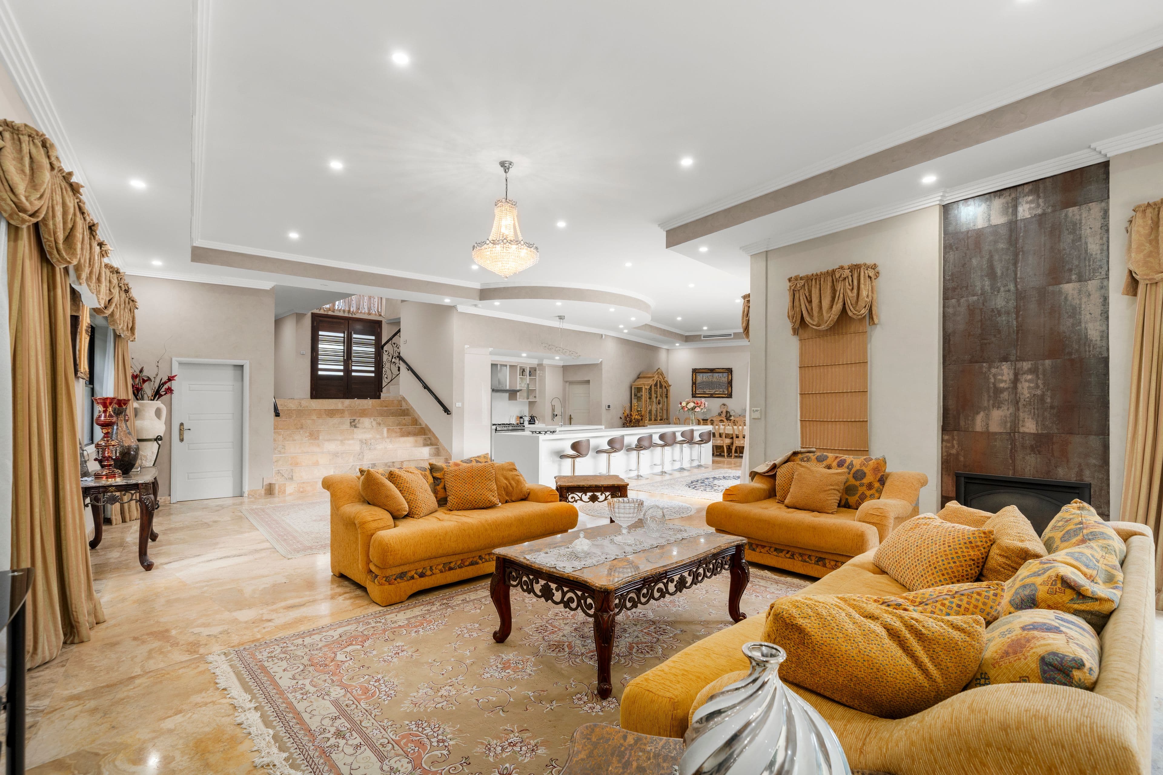 7 Niello Close, Castle Hill NSW 2154, Castle Hill - Thumbnail 2
