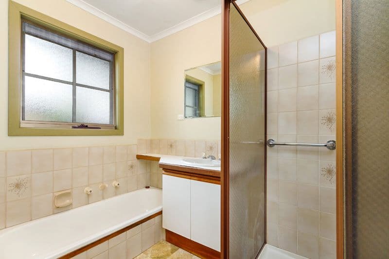 4 Amberley Cresent, FRANKSTON SOUTH VIC 3199, Frankston South - Thumbnail 8