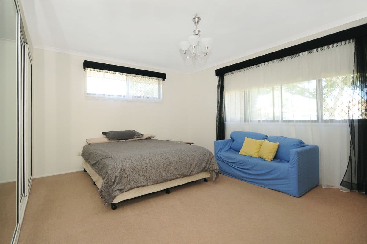 7 Lotus Crescent, Centenary Heights QLD 4350, Centenary Heights - Thumbnail 5