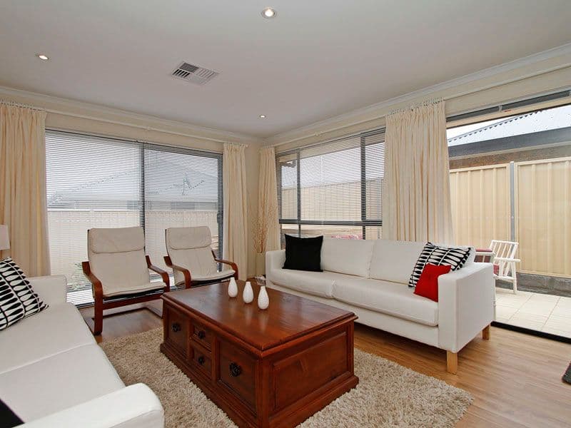 8 Channel Place, SEAFORD MEADOWS SA 5169, Seaford Meadows - Thumbnail 4