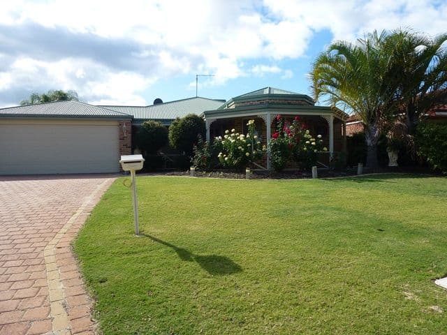 15 Avonlea Place, Bullsbrook WA 6084, Bullsbrook - Image 1