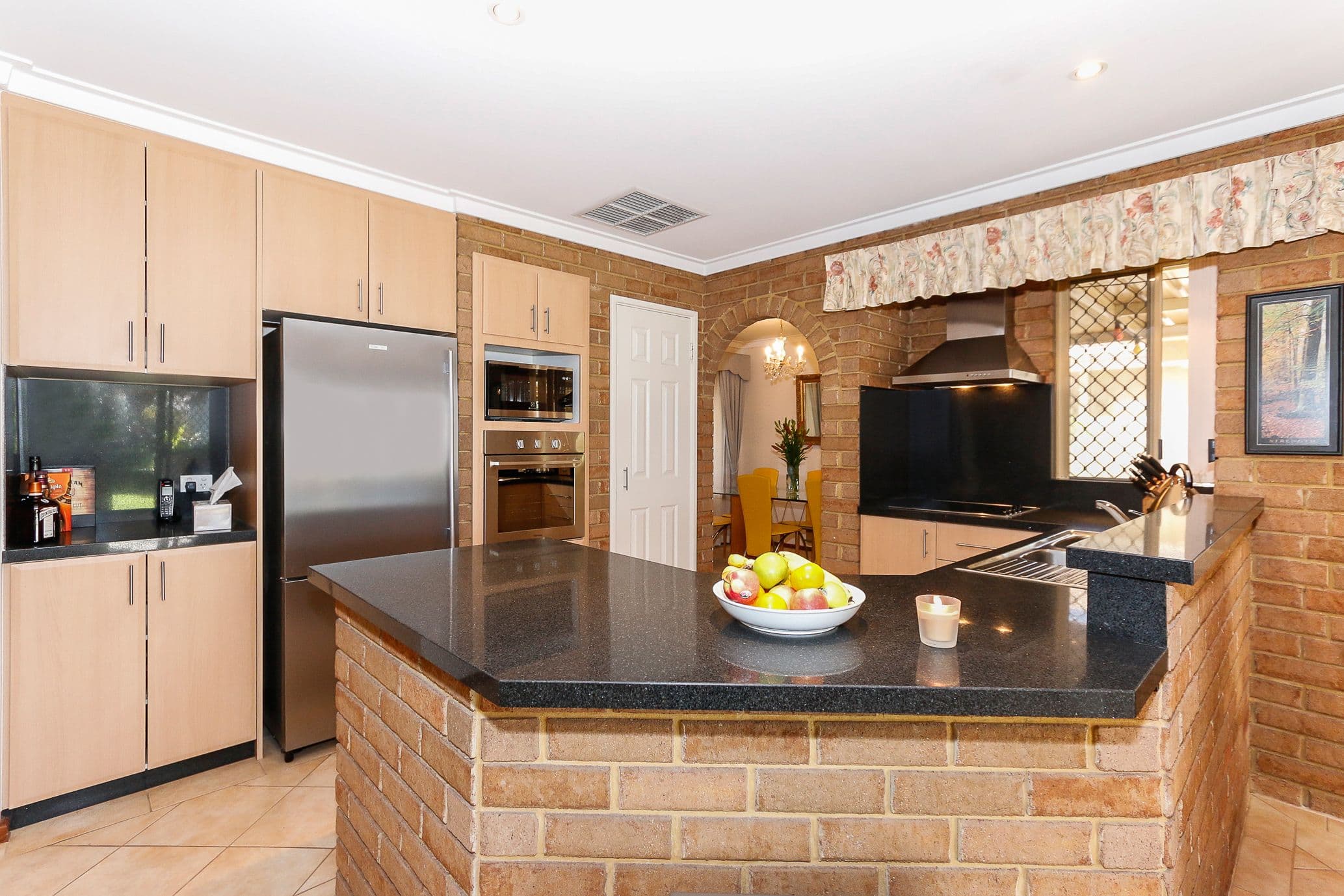 18 Charlbury Way, Eden Hill WA 6054, Eden Hill - Thumbnail 3
