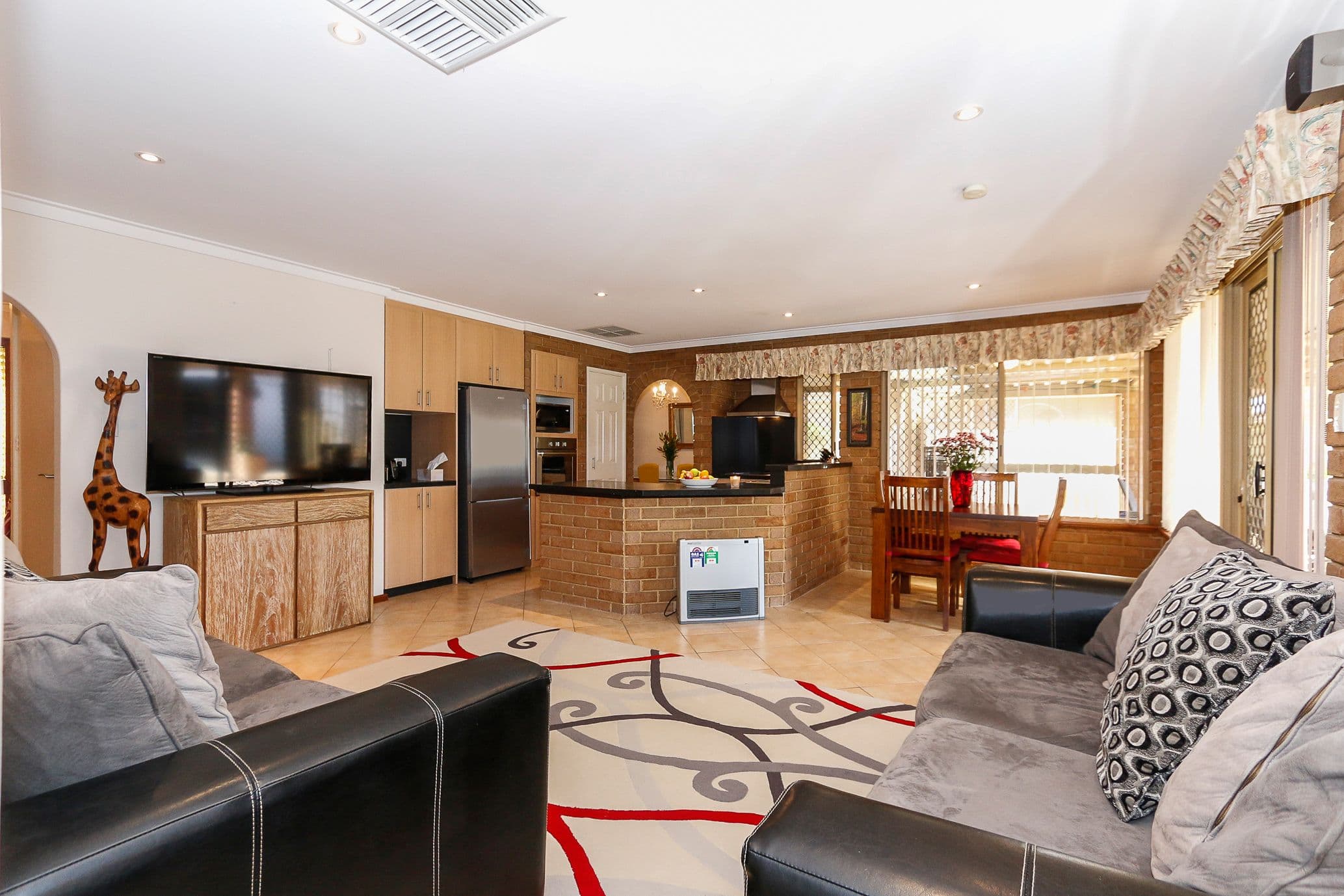 18 Charlbury Way, Eden Hill WA 6054, Eden Hill - Thumbnail 7