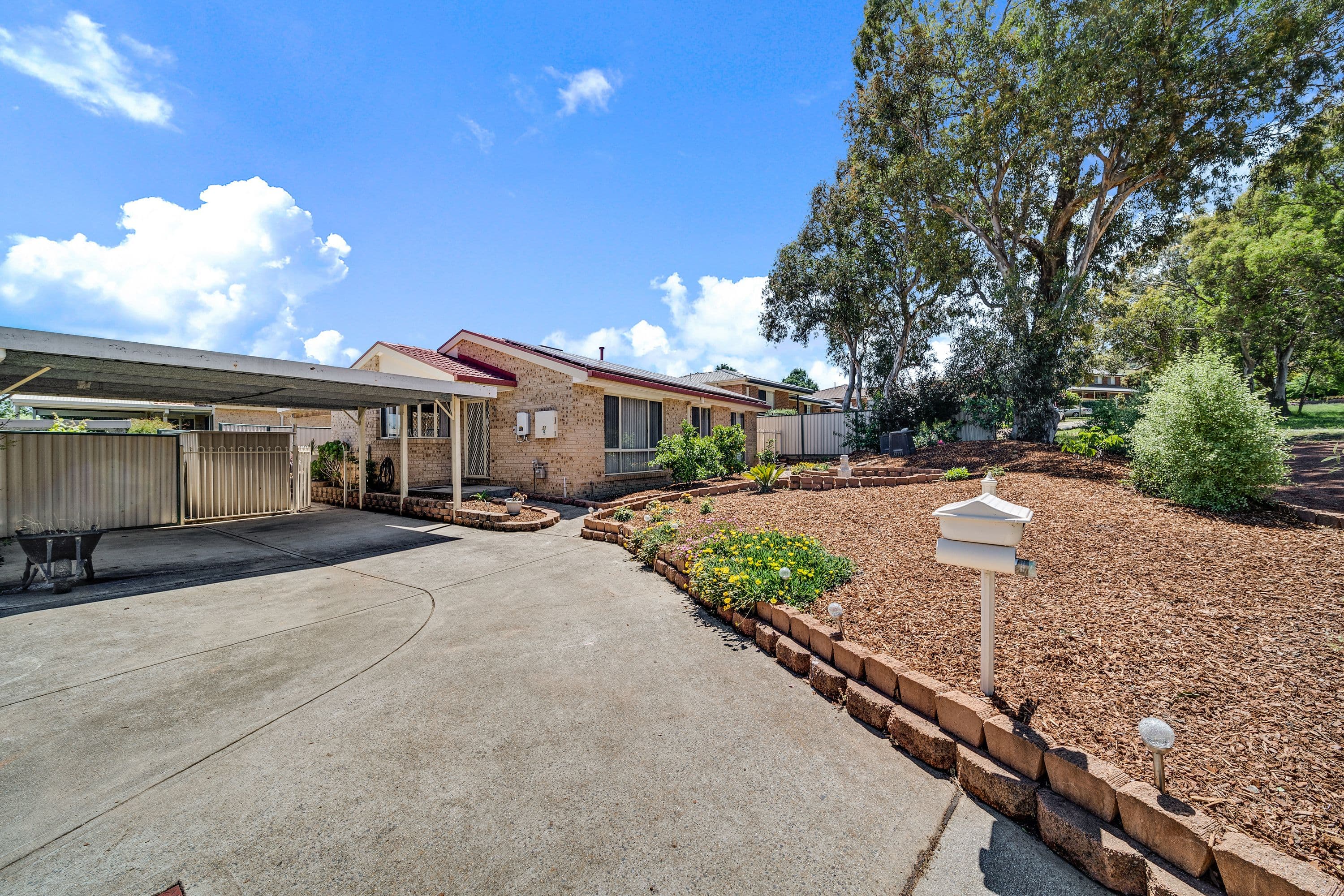 21 Forsythe Street, Banks ACT 2906, Banks - Thumbnail 2