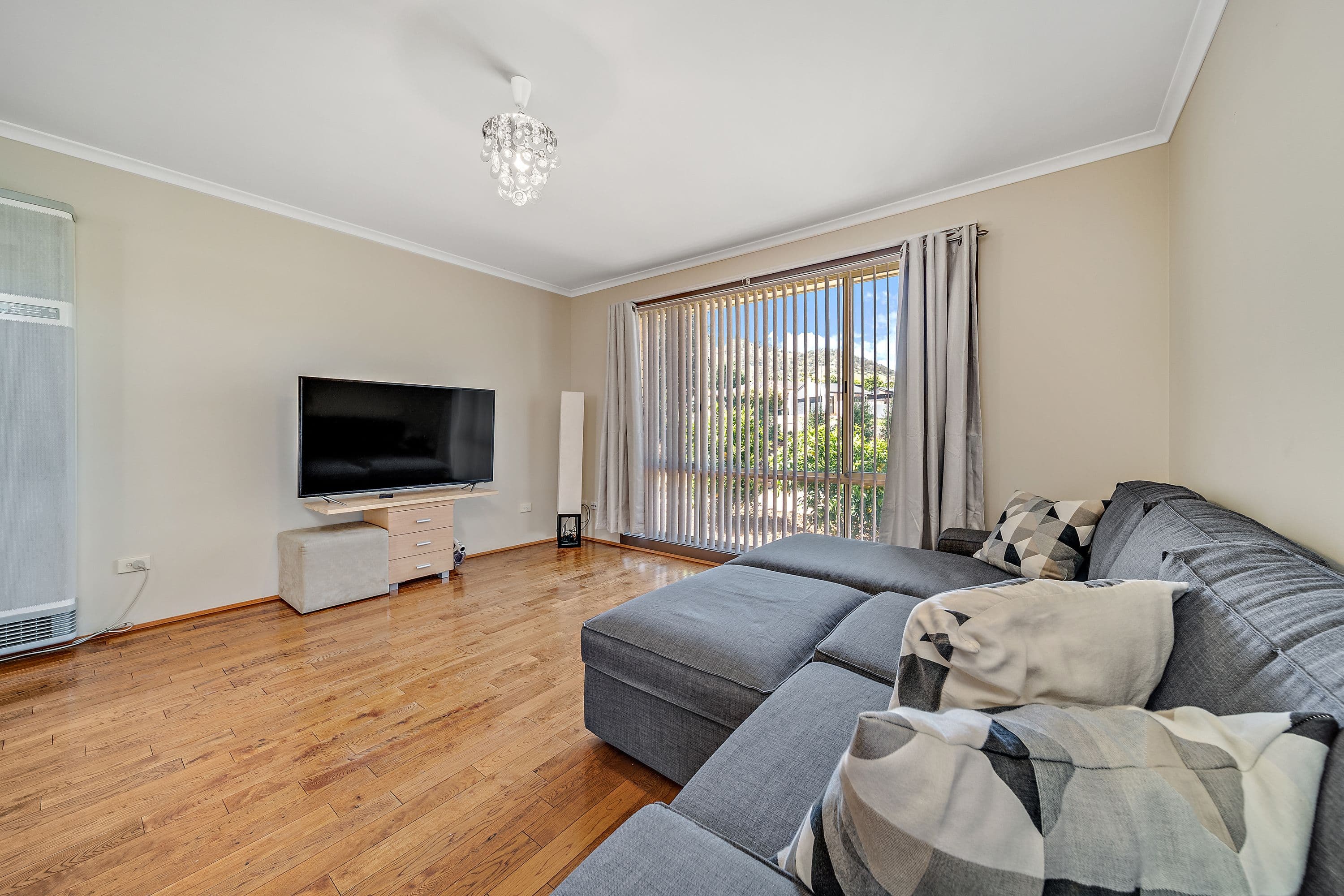 21 Forsythe Street, Banks ACT 2906, Banks - Thumbnail 3
