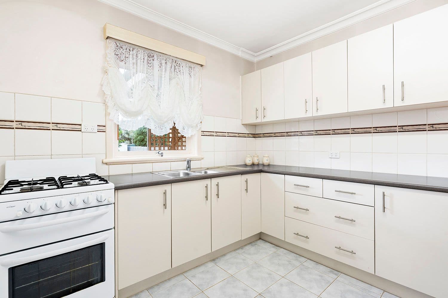 6 Gainsborough Road, Mentone VIC 3194, Mentone - Thumbnail 5