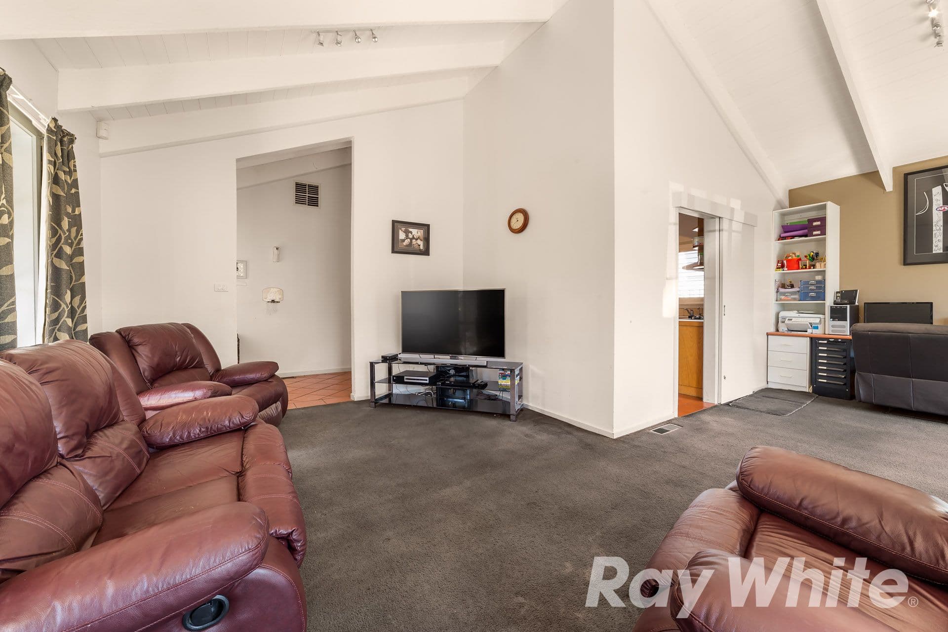 47 Centenary Drive, Mill Park VIC 3082, Mill Park - Thumbnail 5